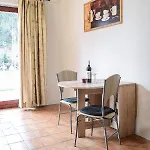 Valley Vendeghaz בית הארחה 3*