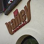 Valley Vendeghaz 3*