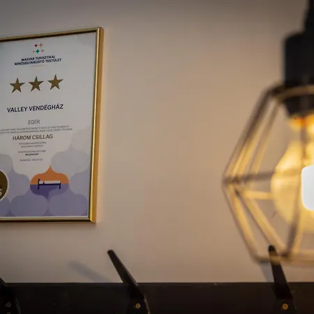 Valley 3* Eger