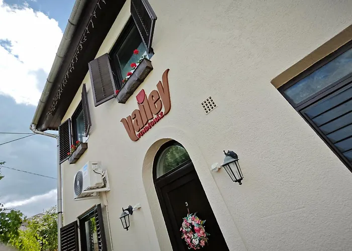 Valley Vendégház Eger