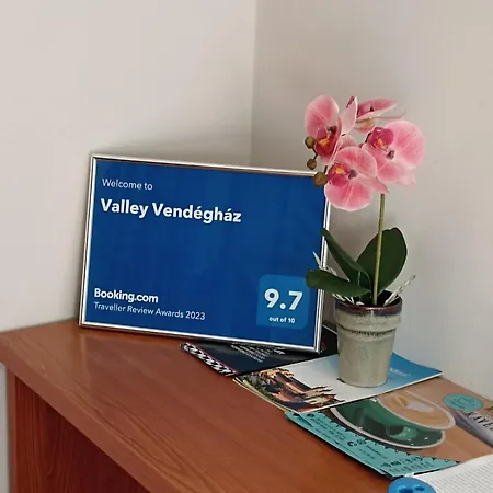 Valley Vendeghaz *