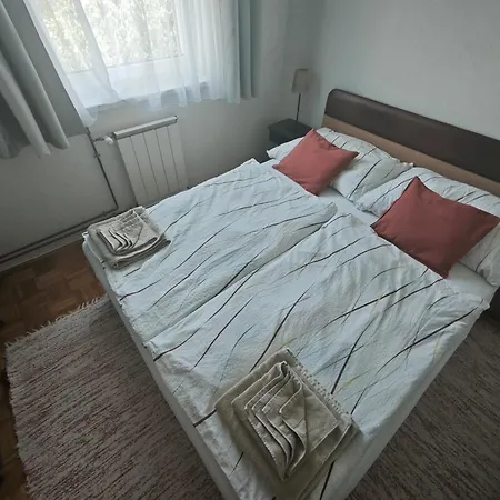 Valley Vendeghaz Guest house *